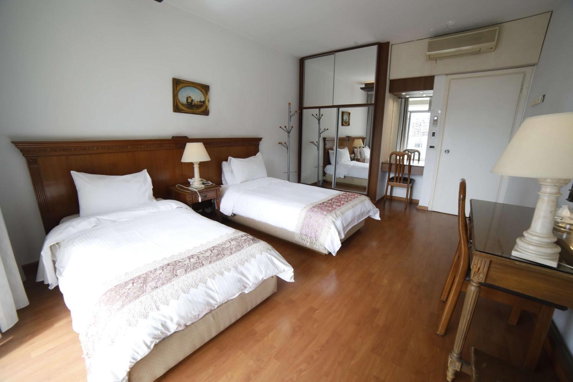 Holiday Home Suites เบรุต ภายนอก รูปภาพ