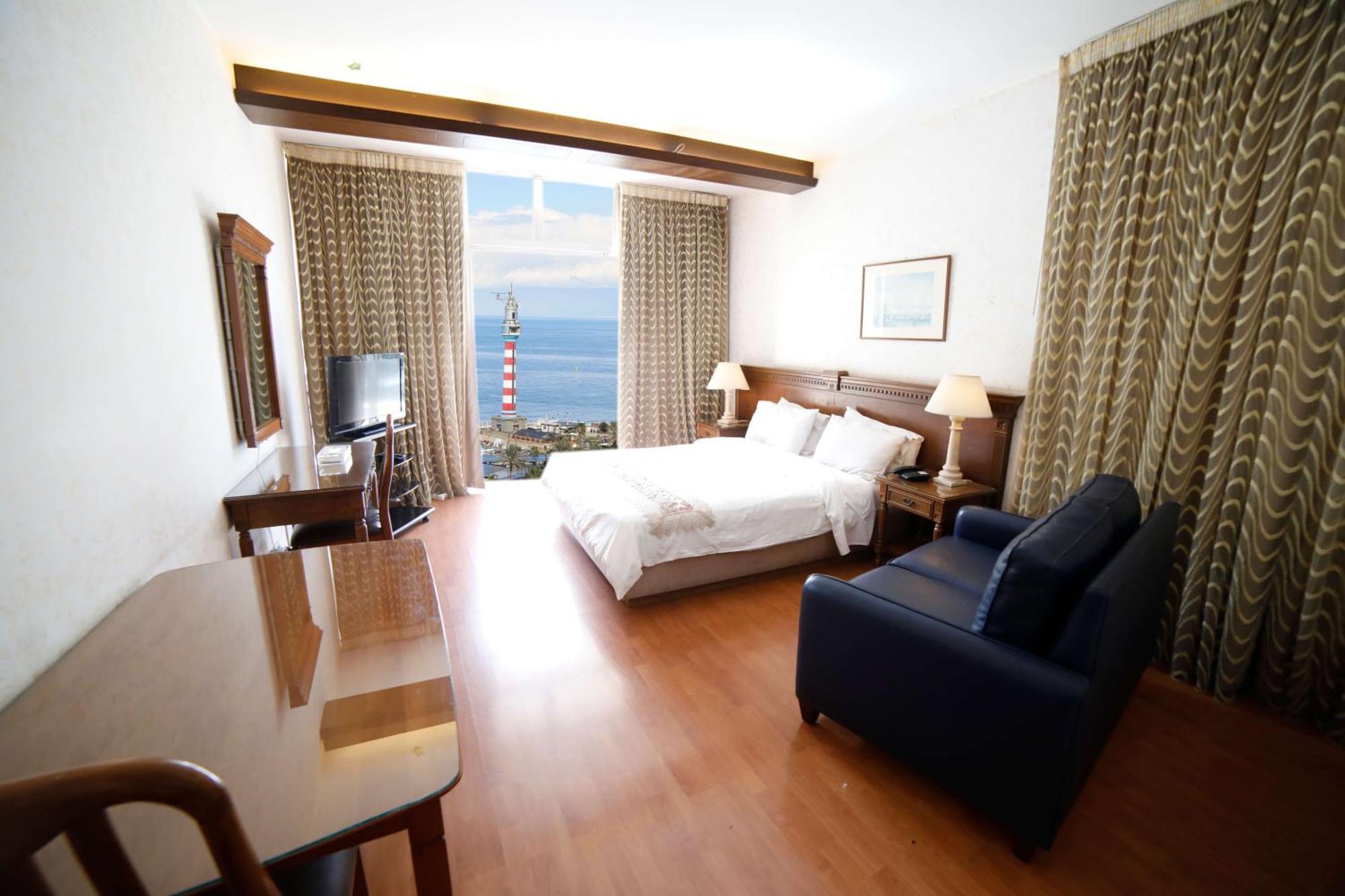 Holiday Home Suites เบรุต ภายนอก รูปภาพ