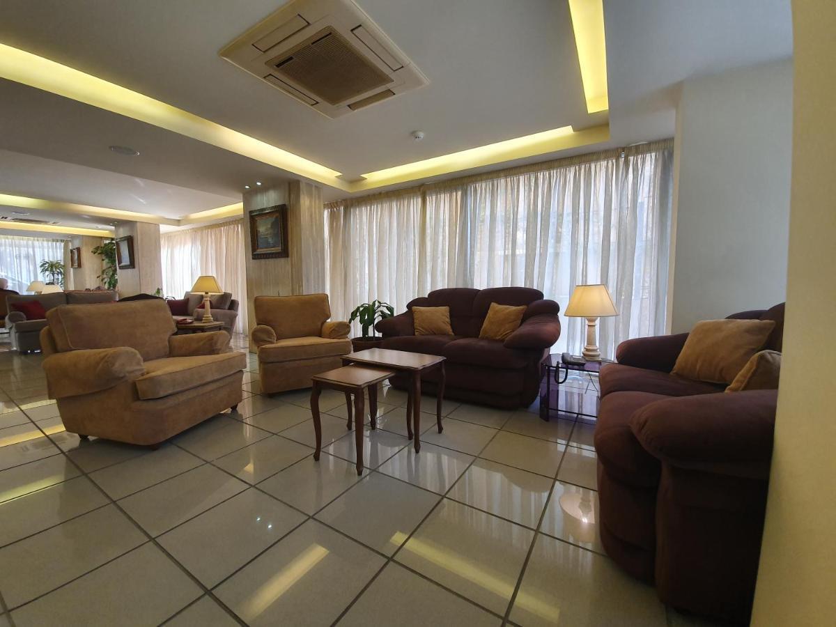 Holiday Home Suites เบรุต ภายนอก รูปภาพ